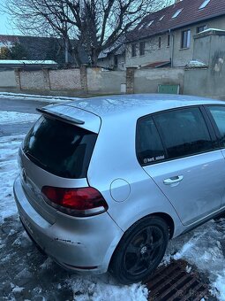Volkswagen Golf 6 GTD - 10