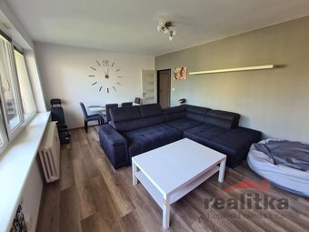 Pronájem hezkého bytu 3+1, 67m2 s lodžií, Opava, ul. Bílovec - 10