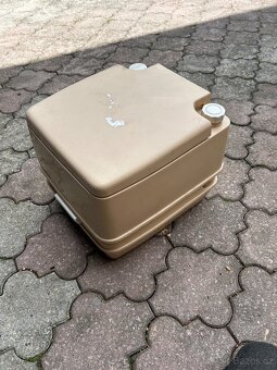 Střešní box - 10