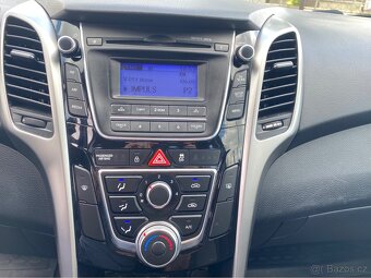 Hyundai i30 Combi 1.4i, 73 kW - 10