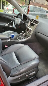 Lexus is 220d - 10