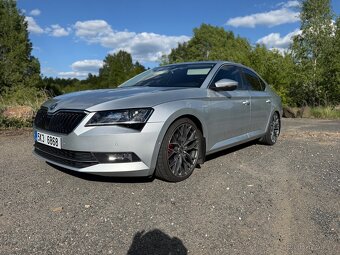 ŠKODA SUOERB 3 2.0TDI 110KW L&K - 10