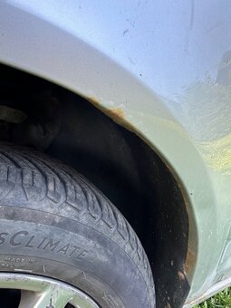 Volkswagen Touran 2.0 TDI r.2005 - 10