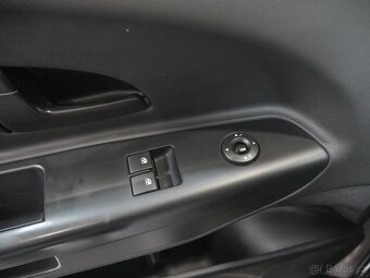 Kia Ceed 1.6i , 91 kW benzín, 2010 - 10