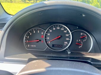 Suzuki Grand Vitara 2.0 HDI - 10