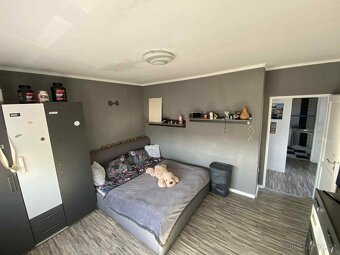 Prodej vícegeneračního domu 292 m², pozemek 423 m² Polní, Mi - 10