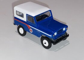 Sběratelské modely Nissan 1:43 a 1:64 - 10