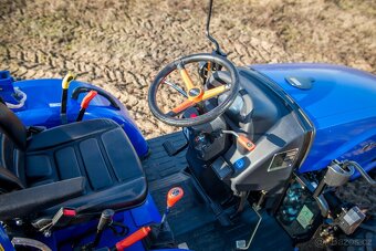 Prodam traktor Dongfeng DF304G2, STAGE V, 3 válcový motor. - 10