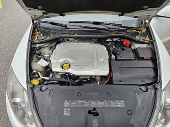 Renault Laguna coupé 2.0dci 110kW 2010 - 10