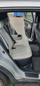 Prodej skvělého Kia Sportage SL 1,6 GDi 4x2 TOP (Model 2014) - 10