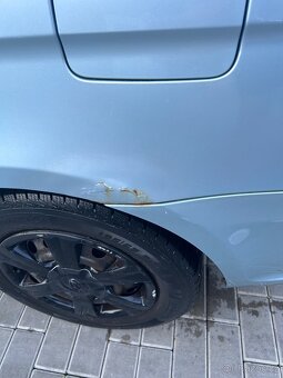Hyundai Accent 1.4 - 10