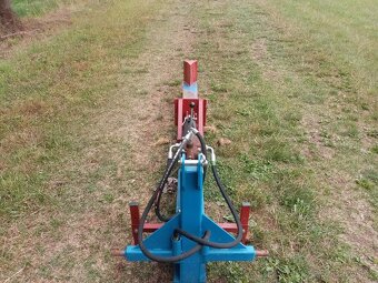Štípačka za traktor - 10