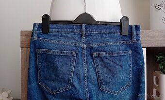 GAP dámské džíny Real Straight vel. M - 10