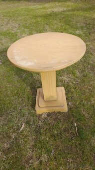 Stará křesla k renovaci - 10