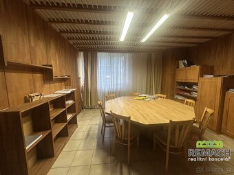 Pronájem sklady,výroba,venkovní plochy, kanceláře,5 500 m2 - - 10