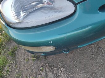 mazda mx3 - 10