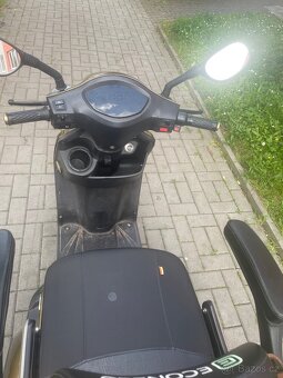 Elektrický Skútr Econelo J1000 - 10