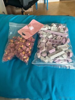 60% cat themed klávesnice - 10