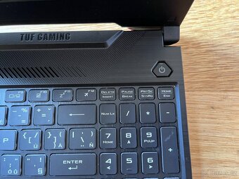 Asus TUF Gaming F15 - 10