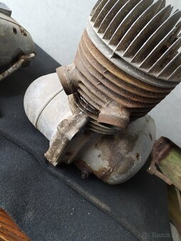 Motor Jawa ČZ 175 - 10