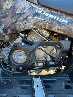 CF MOTO GLADIATOR X850 2018 - 10