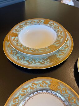 Porcelánová souprava pro 12 osob - 10