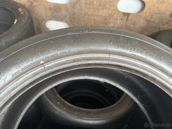PIRELLI ZÁVODNÍ PNEU SMEĚS DS - 10