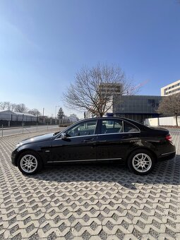 Mercedes-Benz Třídy C, 180 KOMPRESSOR - 10