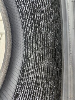 Celoroční - Bridgestone - 235/55/19 101T - 10