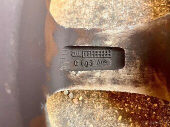 Alu kola Dezent 5x114,3 - 10