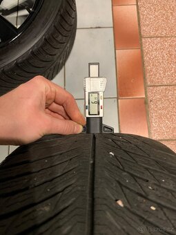 Alu kola Škoda R18 5X112 ZIMNÍ PNEU 225/40 R18 NEPTUNE - 10
