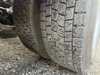 Iveco TRAKKER 6x4 E6 NOSIČ KONTEJNERŮ - 10