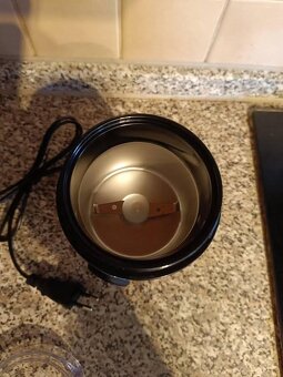 Pákový Kávovar Sencor SES 4090SS - 10