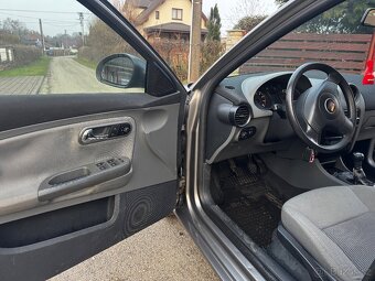 Seat Ibiza 1.4 benzín | r. v. 2004 - 10