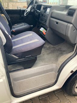 VW Transporter T4 2.5 TDI 65kw - 10