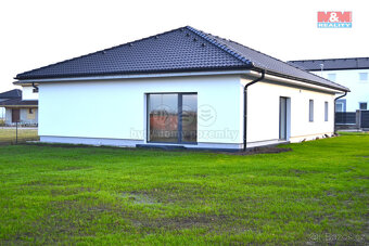 Prodej domu-bungalov, 5+kk, zahrada, Jiřice u Kostelce n/L. - 10
