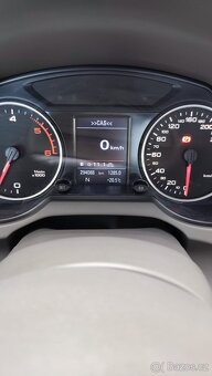 Audi Q5 3.0 TDI 176kw r.v.2009 - 10