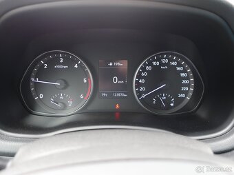Hyundai i30 FB 1.6CRDi 100kW TAŽNÉ ČR 1MAJITEL SERVISKA - 10
