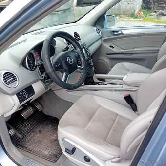 Mercedes ML 164 350cdi, r.v. 2011 - 10