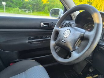 Volkswagen Golf, TDI66KW,170KM,1MAJ80LET,KRÁSNY - 10