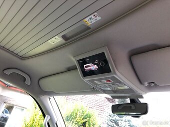 VW California T6.1 4x4 DSG DPH-barva Grey Multivan - 10