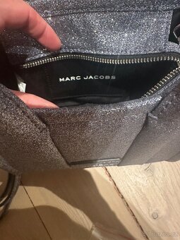 Marc Jacobs kabelka - 10