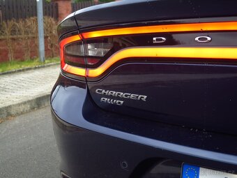 Dodge Charger 3.6 V6- odpočet DPH - 4x4 - 10