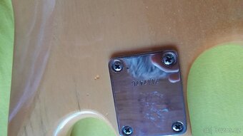 kytara Fender - 10