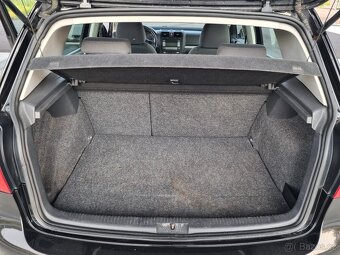 Volkswagen Golf 5 Tour, 1.4 16V, 59 kW, 2007, platná STK - 10