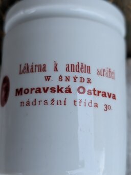 Starožitná lékárenská stojatka. Moravská Ostrava. - 10