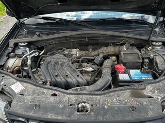 Dacia Duster 1,6i 4x4, r.2017, 2.majitel, původ ČR - 10