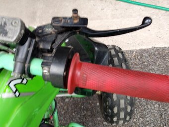 Prodám dětskou čtyřkolku NITRO - 10