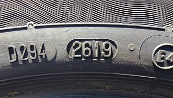 Zimní pneu 205/55/16 Continental - 10
