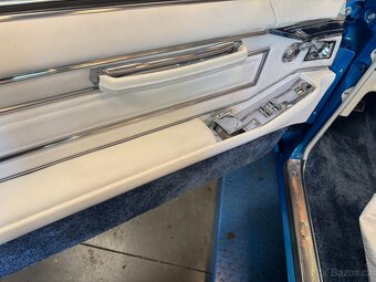 Cadillac DeVille Convertible 1966 - 10